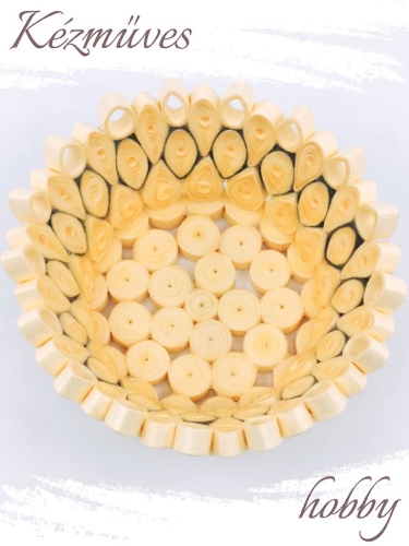 Quilling ajándék - Ünnepek - Barack színű tálka - Quilling ajándék