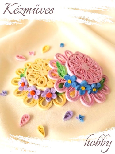 Quilling ajándék - Quilling termékek - Csepp formás kalap - Quilling Asztaldísz