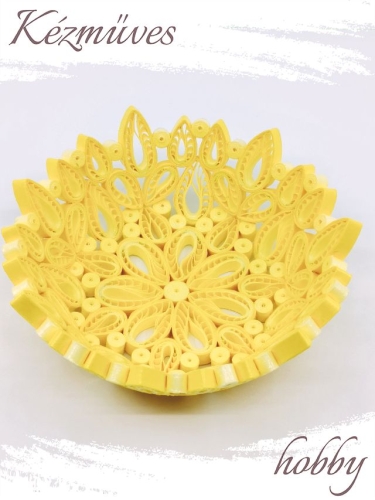 Quilling ajándék - Ünnepek - Csepp formás tálka - Quilling ajándék