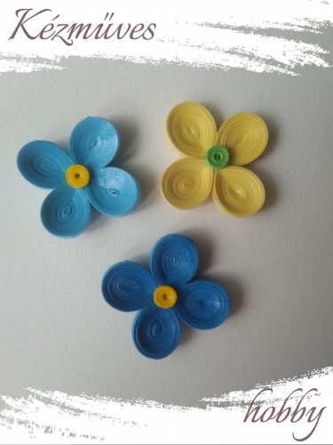 Quilling ajándék - Virágfejek - Kék-sárga 2.  - Virágfejek