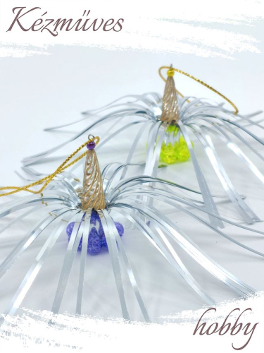 Quilling ajándék - Ünnepek - Lametta gyöngyös ÚJ (lila-zöld) + tartó tok - Vintage karácsonyfadísz   
