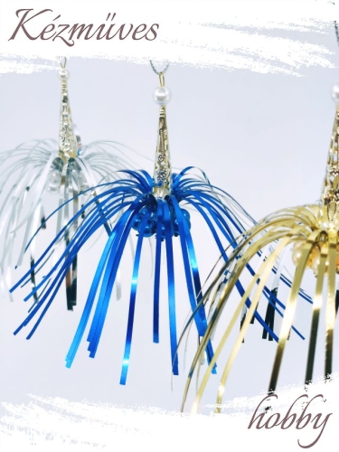 Quilling ajándék - Vintage - Lametta gyöngyös + tartó tok - Vintage karácsonyfadísz   Kifutó termék
