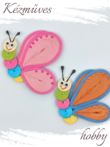 Quilling ajándék - Hűtőmágnes - Lepke lányok - Quilling hűtőmágnes